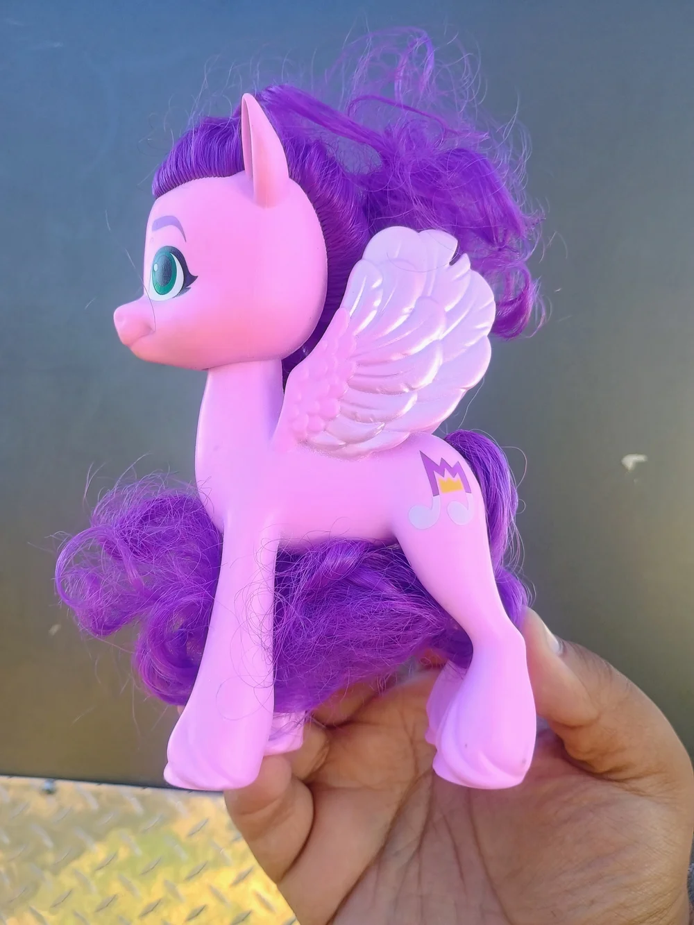 MLP  My Little Pony A New Generation Shining Adventures Princess Pipp Petals G5